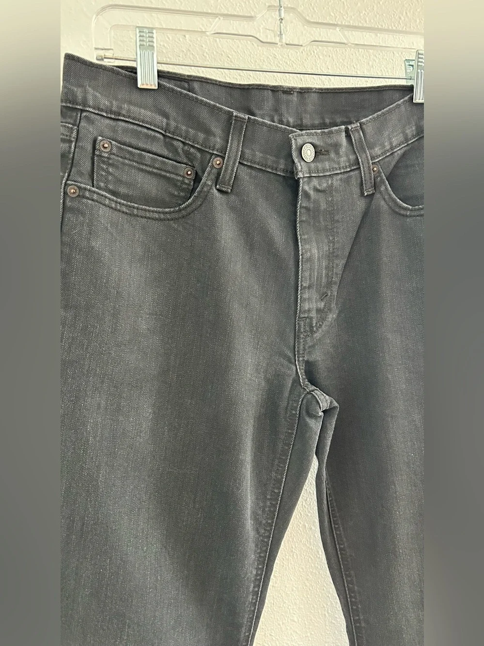 Levi's Straight Black Men's Jeans